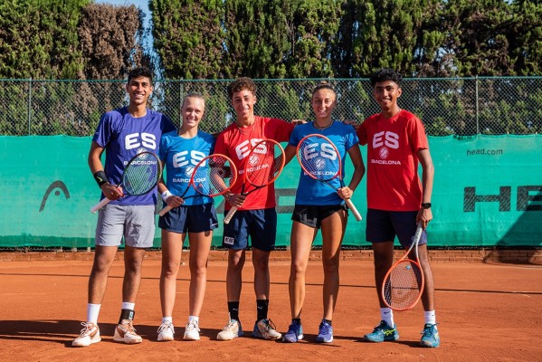 Wochen-Tenniscamps für Kids &amp; Teens bei der Emilio Sánchez ... Bild 1