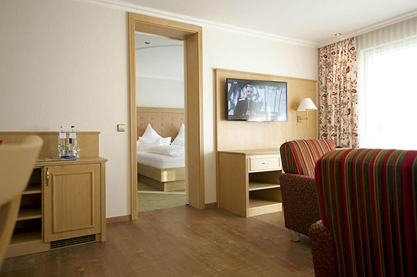 Tennis Hotel Krone Schnetzenhausen View of family studio