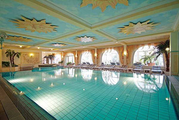 Tennishotel Krone Schnetzenhausen indoor pool