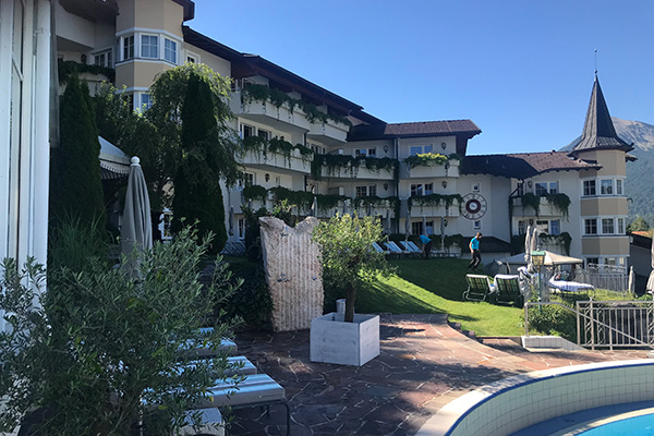 travel scout tennis hotel posthotel achenkirch house view