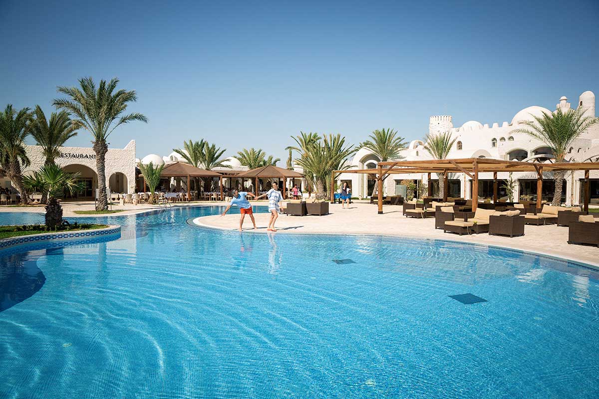 Tennis hotel ROBINSON Club Djerba Bahiya 1200x800