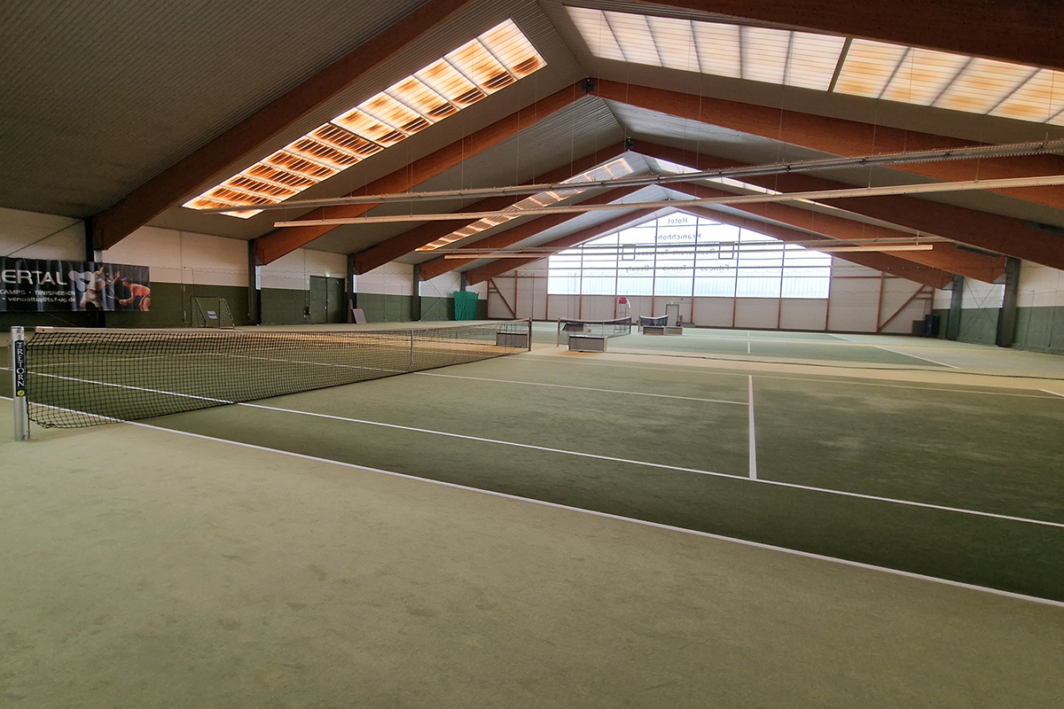 Travel report twh crane height tennis hall 1200x800