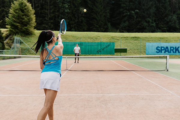 naturhotel schuetterbad tennis2