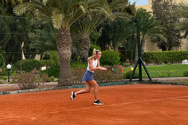 aldiana travel scout paula tennis2