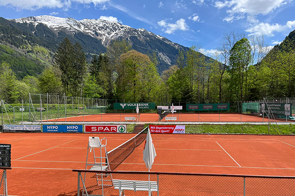 tenniscamp montafon saisonvorbereitung tenniscourts