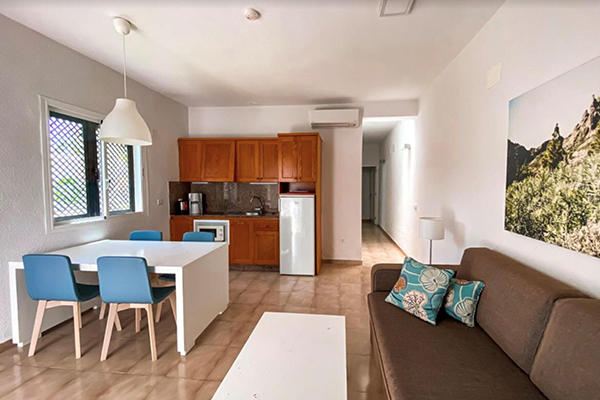 Cordial Biarritz bungalow