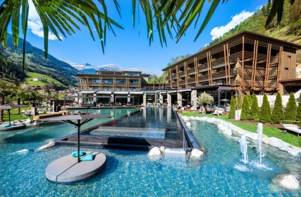 tennishotel-andreus-south-tirol-view