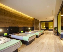 tennishotel-lamaiena-suedtirol-ruheraum