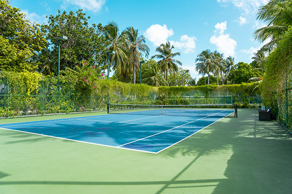 Tennisplatz Lily Beach Resort
