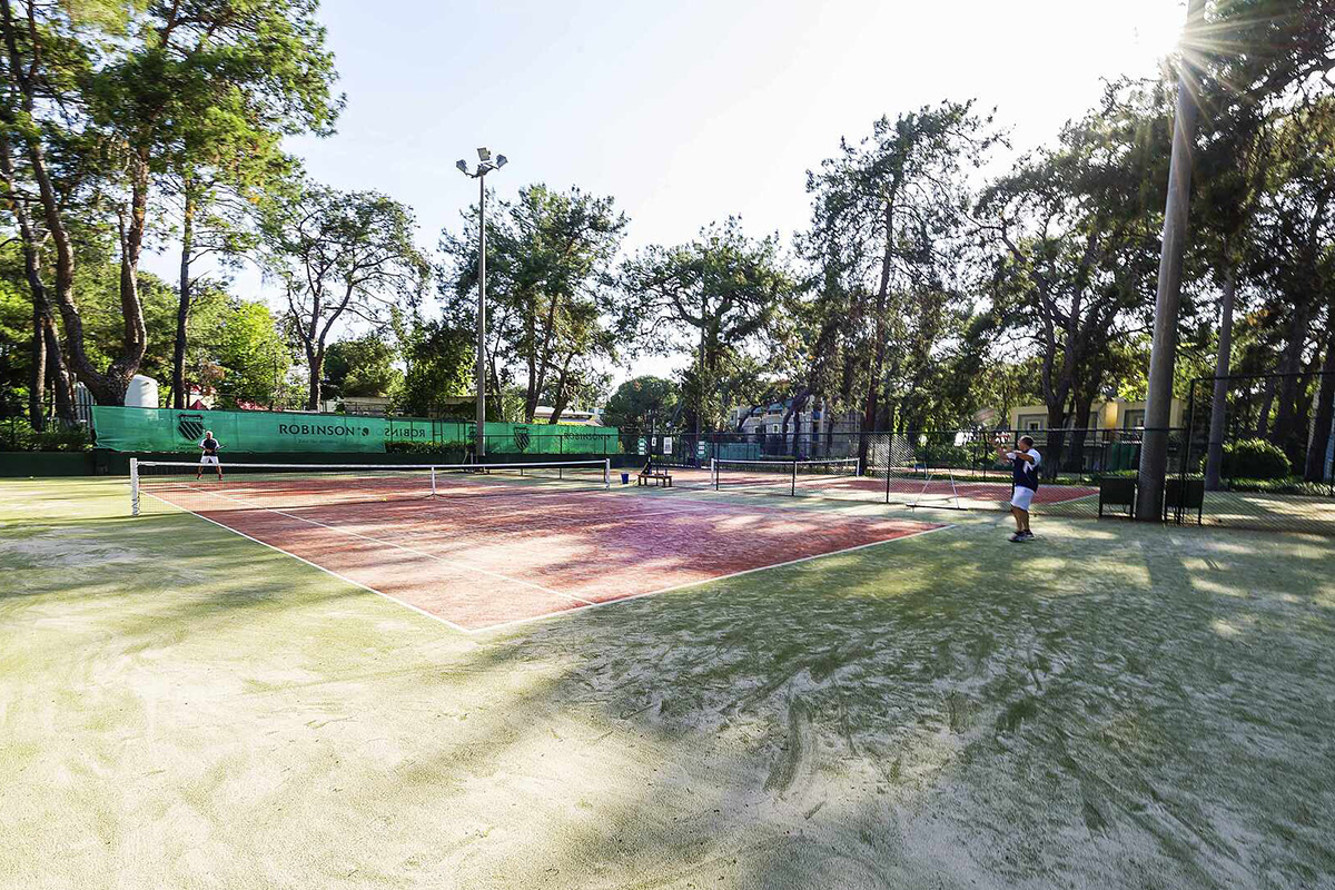 robinson pamfilya tennisplätze