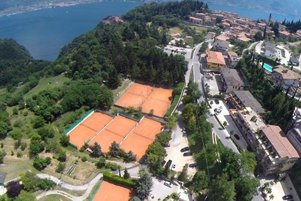 tennishotel gardasee residence delle rose luftbild1