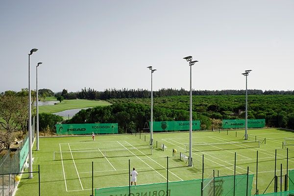 tennishotel robinson club quinta da ria tennisanlage