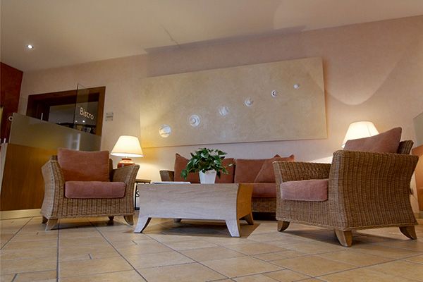 tennis hotel lavital lobby