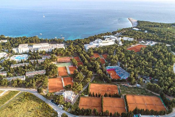 tenniscenter bol 1200x800