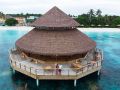 tennishotel reethi faru resort bar