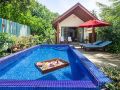 tennishotel reethi faru resort water pool villa