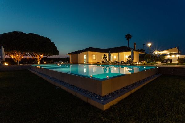 villa ispica ansicht nachtx800