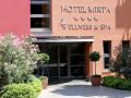tennishotel mirta san simon eingang
