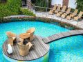 tennis hotel land good high pool