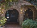 tennis hotel land good hoehne restaurant