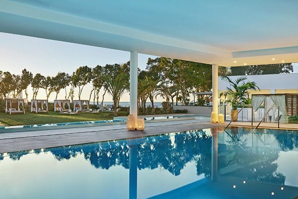 tennishotel ikos andalusia spa pool