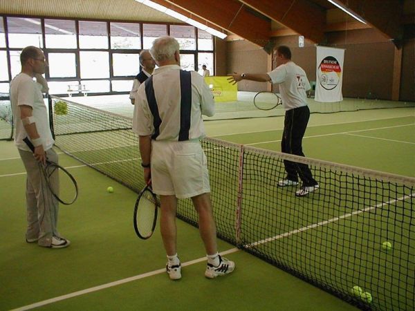 Tennishotel Vier Jahreszeiten Schluchsee Schwarzwald Tennishalle
