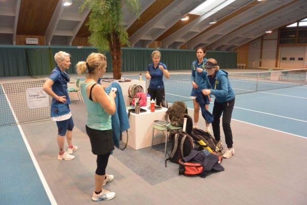 Tennishotel Hirschen Wildhaus Saisonvorbereitung