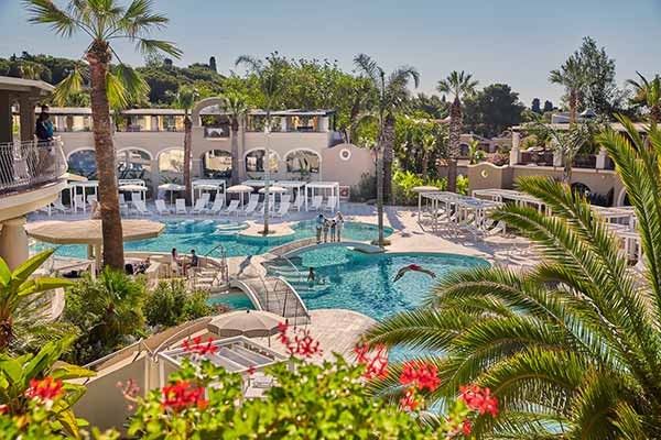 tennishotel forte village oasis pool