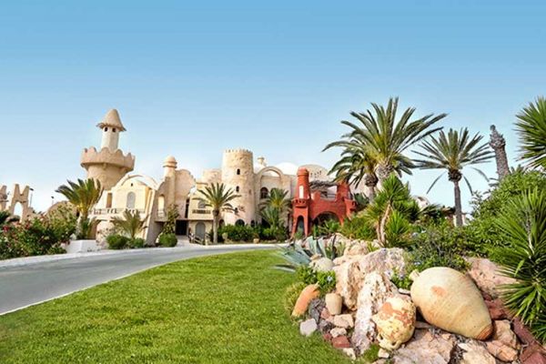 TennisTraveller Tennis Hotel ROBINSON Club Djerba Bahiya entrance