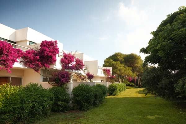TennisTraveller Tennis Hotel Robinson Club Puglia Garden