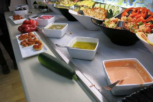 Tennis Hotel Bahia del Sol Mallorca Buffet