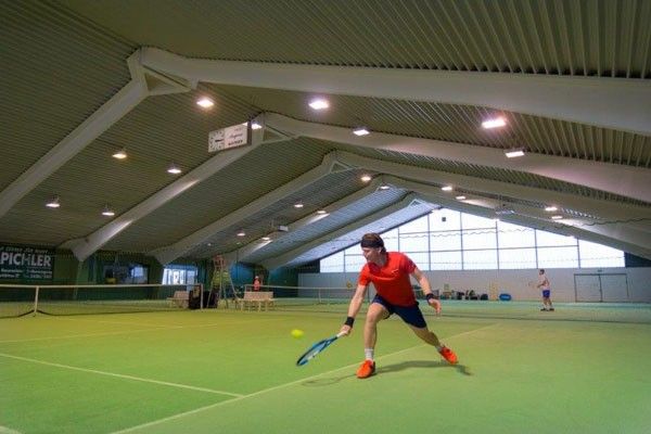 tenniscenter stainz tennishalle2
