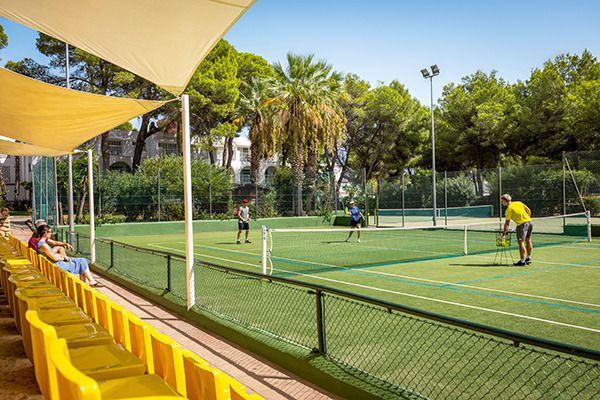 tui magic life cala pada tennis