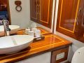 tap yacht tenniscamp balearen bad2