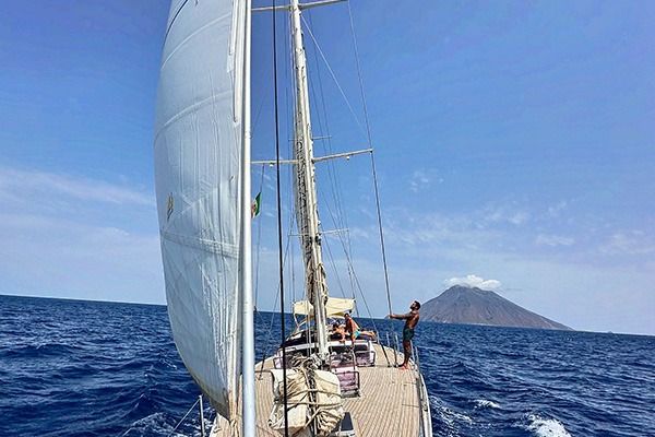 tap yacht tenniscamp balearen schiff3