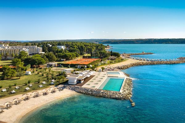 Zischka Camp Novigrad Viewx800