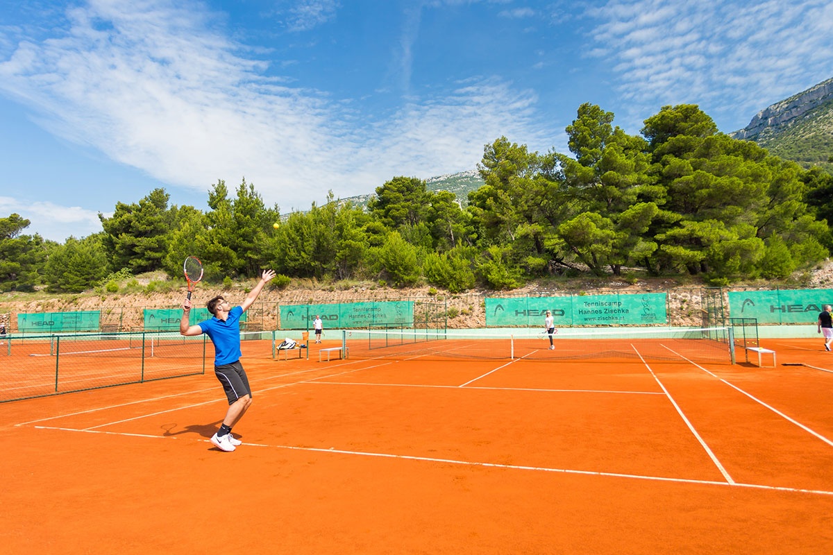 Tennisurlaub auf Brač in Dalmatien