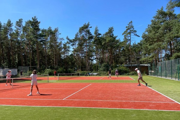 Tennis-Kick-Off an der Ostsee