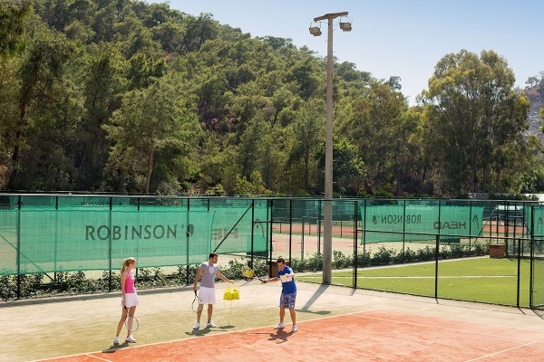 Tennis-Camp mit Claudia Porwik ROBINSON ÇAMYUVA Bild 1