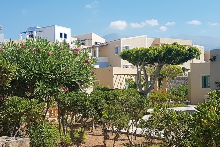 TennisTraveller on Tour at Kalimera Kriti Resort Picture 1