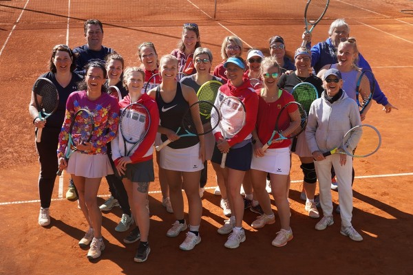 Tenniskurse im Hotel zum Mohren in Reutte Bild 1