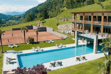 My perfect tennis holiday day at the Andreus Resorts Picture 1