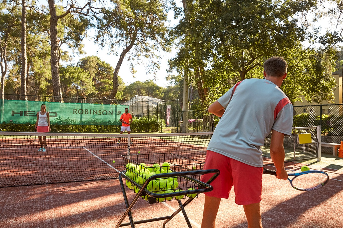 Tenniscamps mit Silke Meier im ROBINSON PAMFILYA