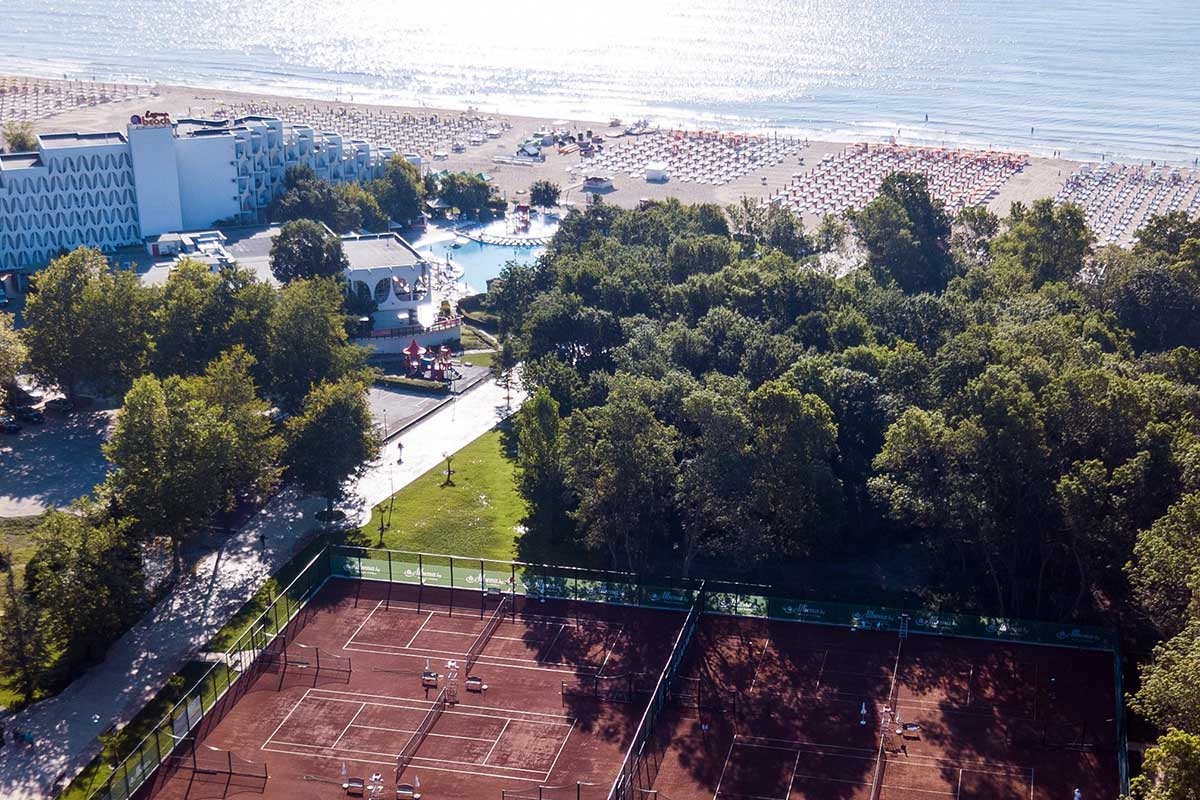 Albena Tennis Center