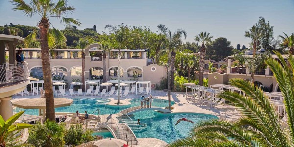 Diana`s Reisebericht aus dem Forte Village Resort