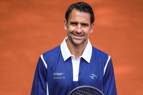 Tenniscamp mit Nicolas Kiefer im ROBINSON SARIGERME PARK